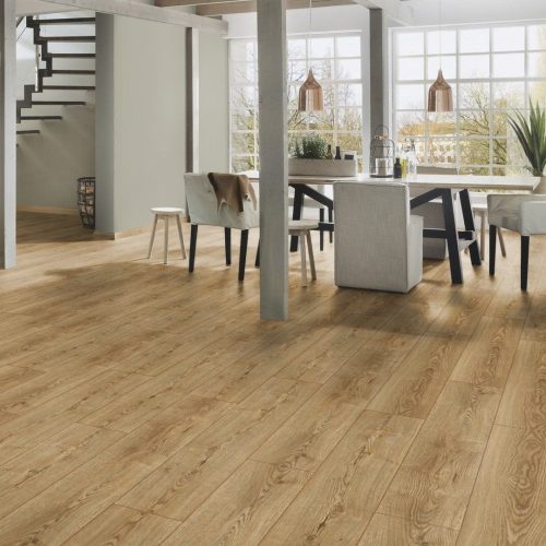 Laminált padló Girona tölgy K483 8/32  2,26m2/cs