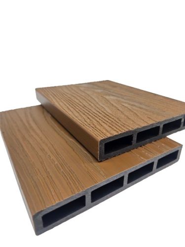 WoodFusion WPC Kerítésléc Co-ex 20-140 arany tölgy 2900